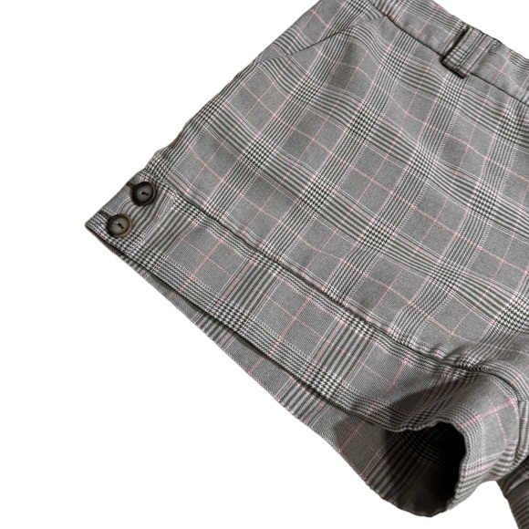 Y2K Speechless Mini Shorts - Picture 3 of 4